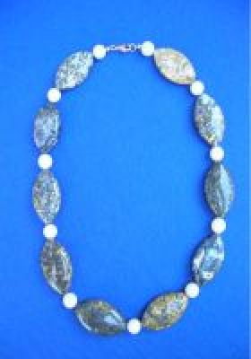 Madagaskar-Achat Kette