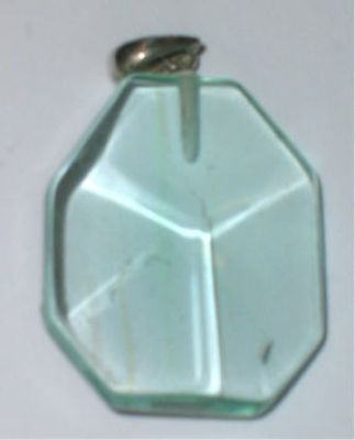 Vulkanglas-Anhaenger oval türkis